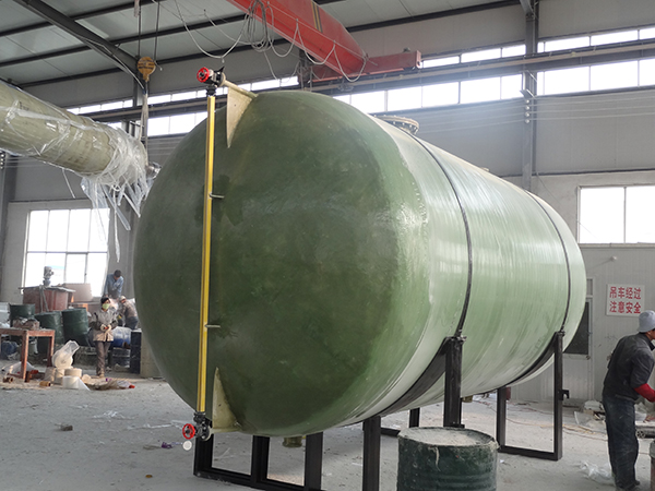 玻璃鋼儲罐 